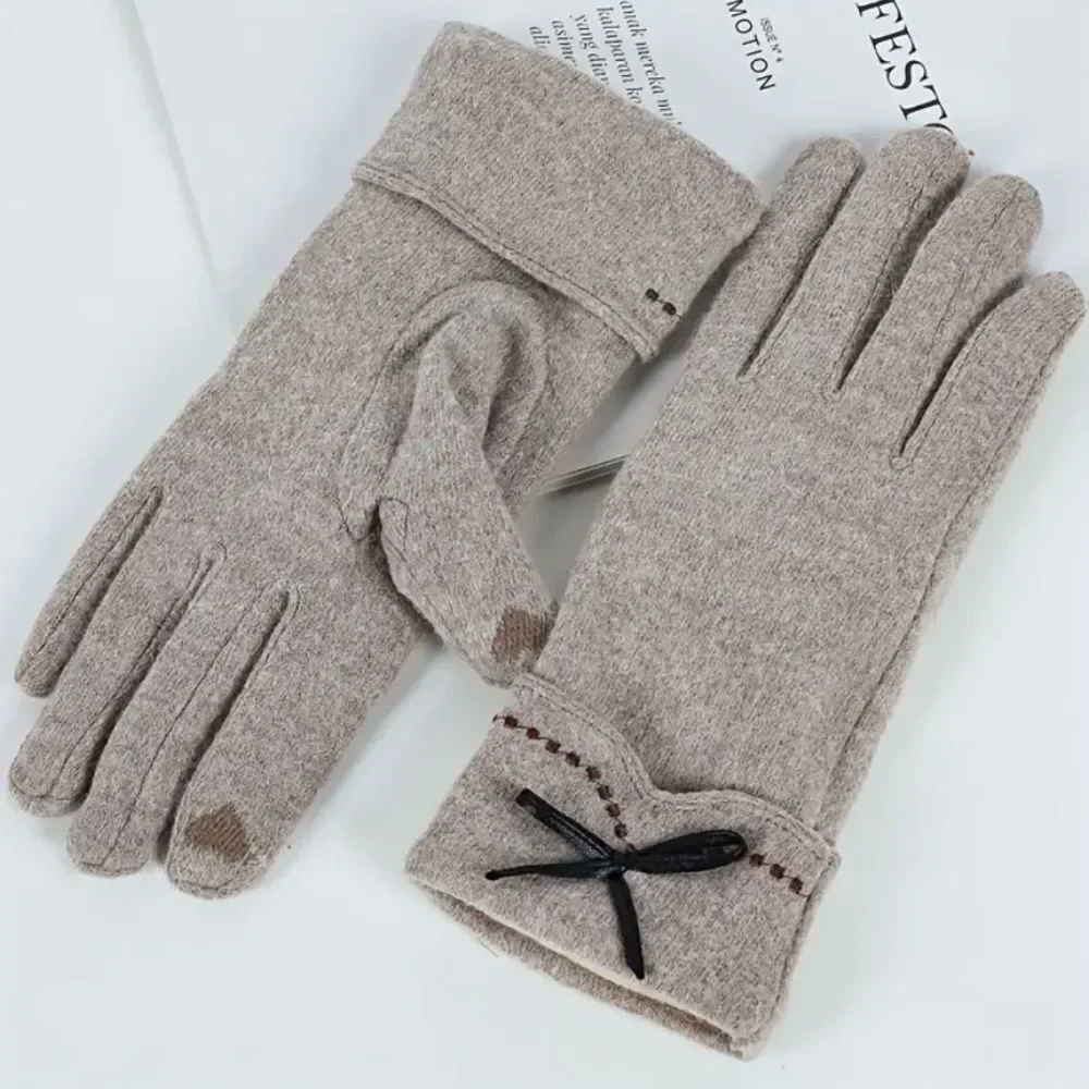 Cashmere-Blend Gloves